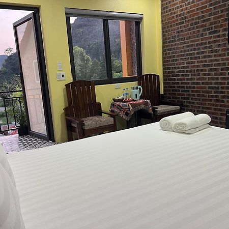 Cozy Son Hotel นิญบิ่ญ ภายนอก รูปภาพ